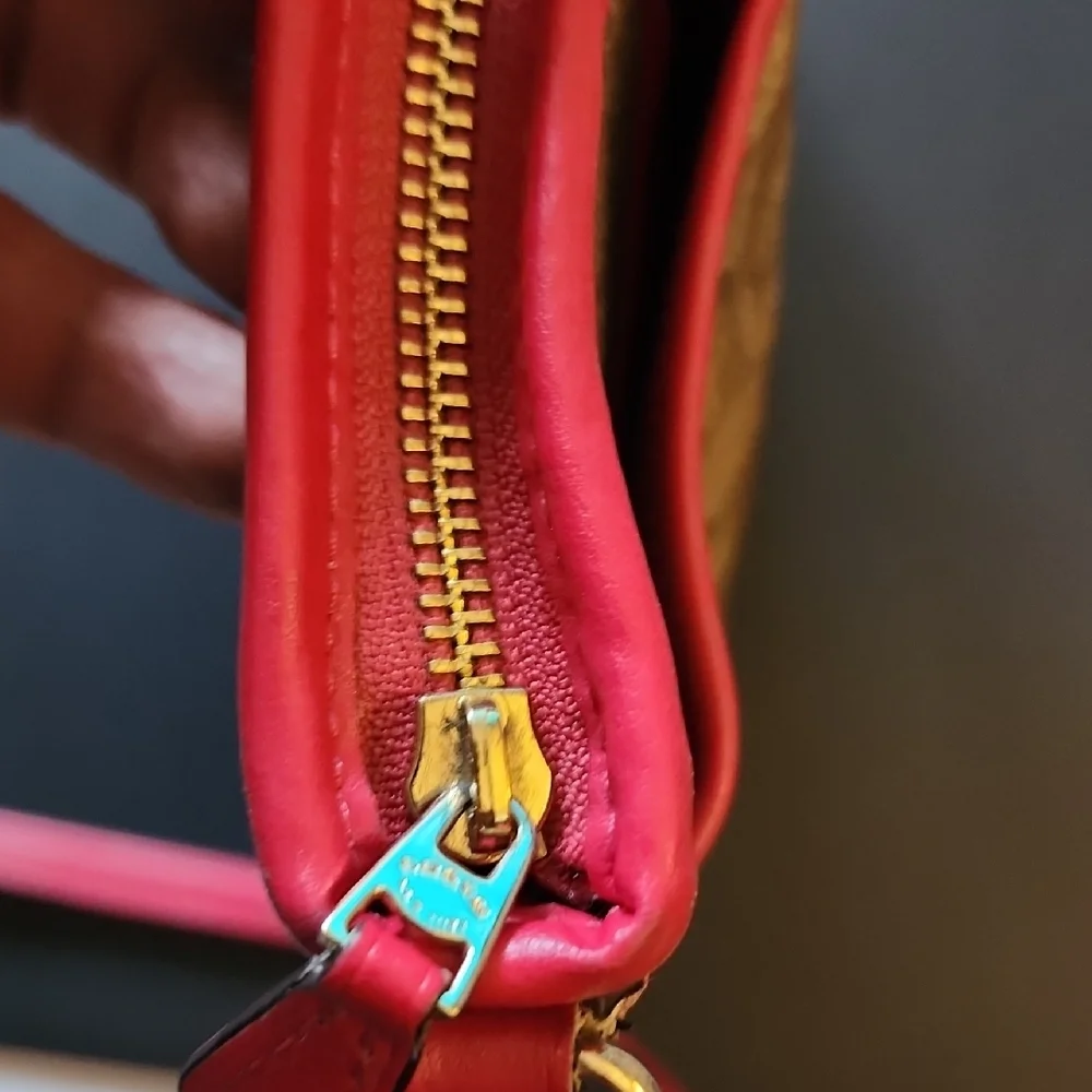 Coach Signature Crossbody‎ Shoulder Bag in Khaki & Pink